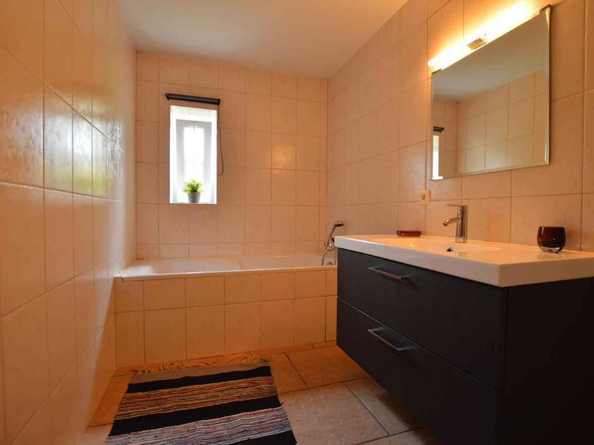 Leuk Huis Met Zwembad Cetturu Kamer foto